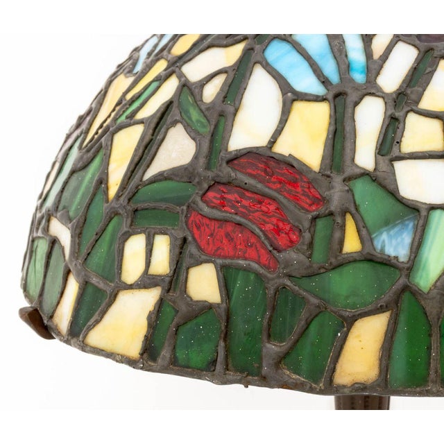Tiffany Studios Tiffany Studios Style Stained Glass Table Lamp For Sale - Image 4 of 8