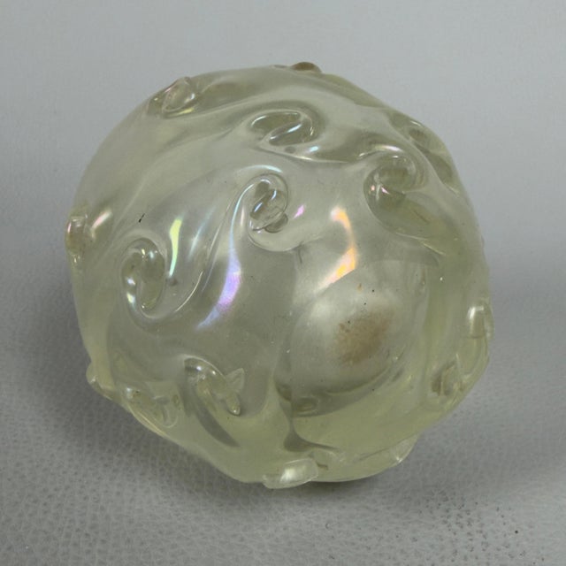 1940s Antique Iridescent Murano Glass Torchon Dressing Table Set by Ercole Barovier for Barovier & Toso, 1940s, Set of 3 For Sale - Image 5 of 18