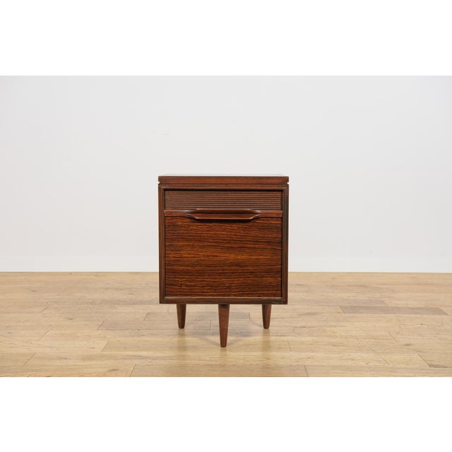Mid-Century Modern Bedside Tables from White & Newton, 1960s, Set of 2 For Sale - Image 14 of 18