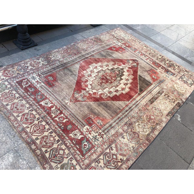 Textile 1960s Vintage Handmade Oushak Rug - 6′ × 8′4″ For Sale - Image 7 of 11