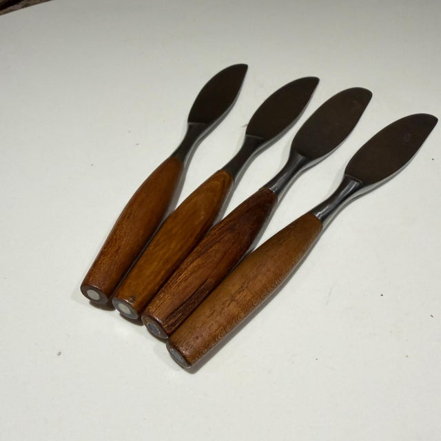 Dansk Set (4) Mid-Century Modern Teak Steak Knives Dansk Fjord Jens Quistgaard Ihq For Sale - Image 4 of 7