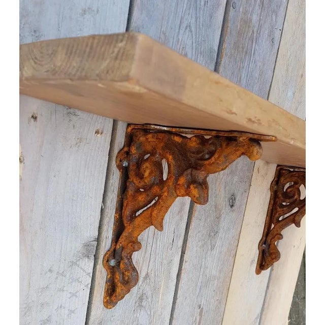 Cast Iron Shelf Bracket Shelf Support, in Flawless conditions. Designed from 2000