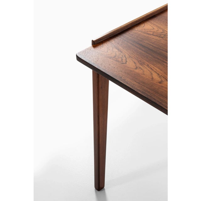 Very rare freestanding desk designed by Tove & Edvard Kindt-Larsen. Produced by cabinetmaker Thorald Madsen carpentry in...