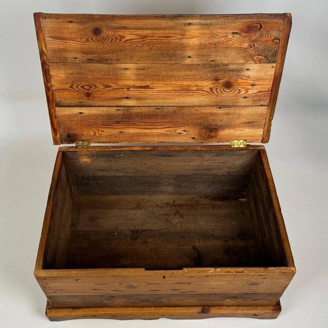 Vintage English Pine Storage Chest For Sale - Image 4 of 12