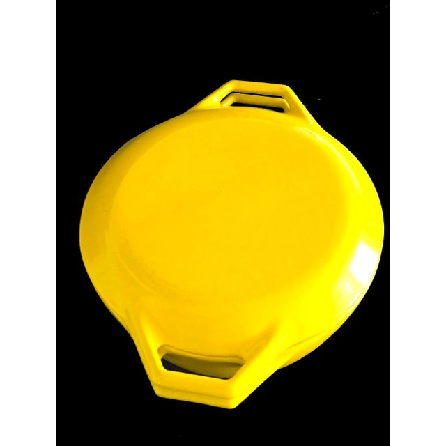 Yellow Mid 20th Century Enamel on Cast Iron Dutch Oven Designed by Michael Lax for Copco, 2 Piece Set For Sale - Image 8 of 12