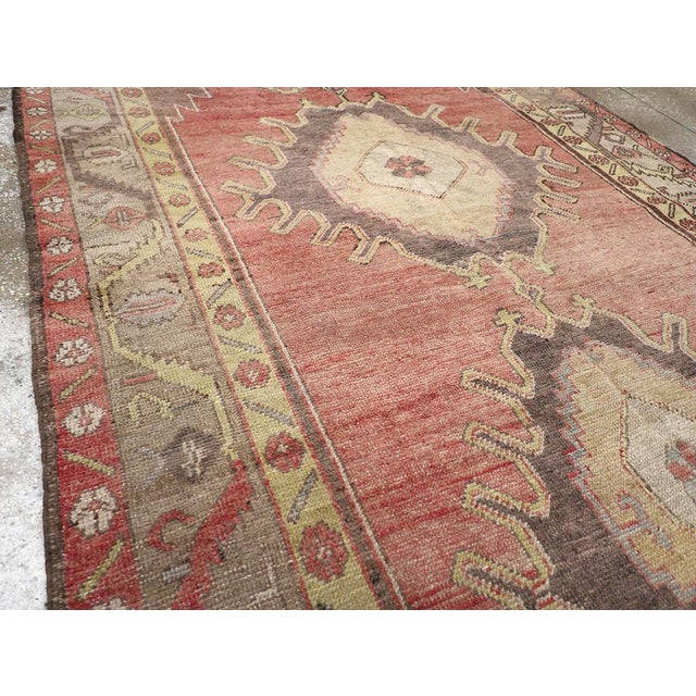 Mid 20th Century Galerie Shabab Collection Mid-20th Century Turkish Anatolian Gallery Rug For Sale - Image 5 of 10
