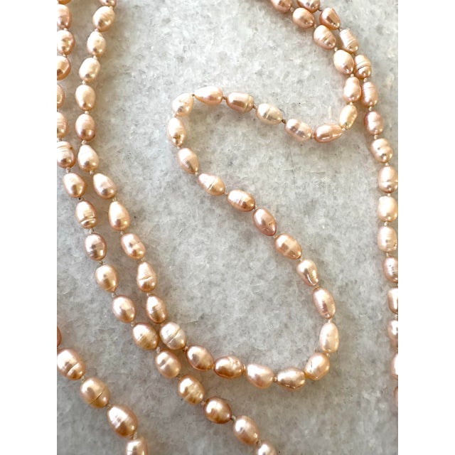 1980s Long Strand Fresh Water Pearl Necklace For Sale - Image 5 of 5