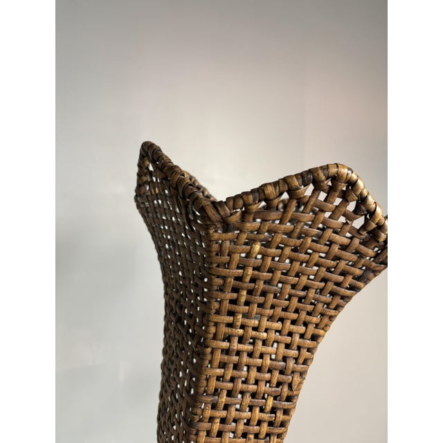 1960s Large Mid-Century French Rattan Wicker Flower Tulip Table Lamp, 1960s For Sale - Image 5 of 16