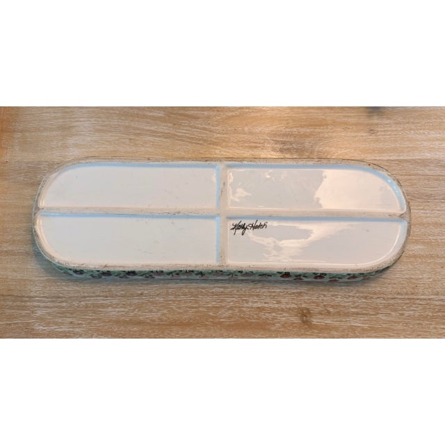 French Country 1990s Kathy Hatch Collection Hand-Painted Triple Bowl Serving Tray / Condiment Server For Sale - Image 3 of 9