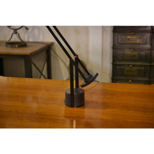 Tizio Desk Lamp by Richard Sapper for Artemide, 1980s For Sale - Image 9 of 12