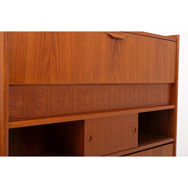 SK661 Cocktail Cabinet and Bar Stools by Johannes Andersen for Skaaning & Son 1960s For Sale - Image 16 of 18