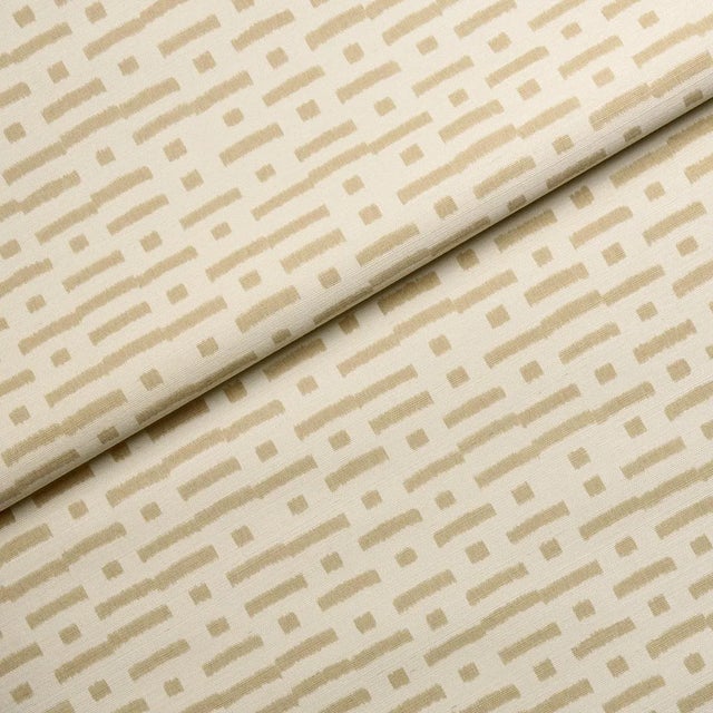 2020s SAMPLE - Schumacher Abstract Ikat Sisal Wallpaper In Beige For Sale - Image 5 of 5