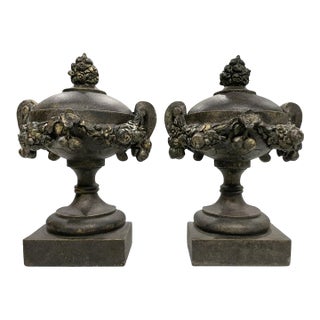 Ethan Allen Style Sculptural Urn Like Pair, Bronze Color & Heavy - Bookends, Doorstops, Mantel Pieces, Grandmillennial, Cottagecore & European Decor For Sale