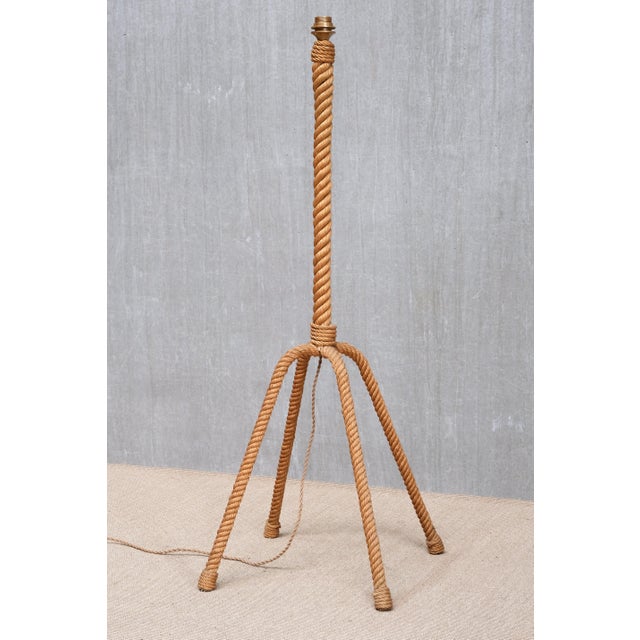 4-Legged Floor Lamp in Braided Rope by Adrien Audoux & Frida Minet, France, 1950s For Sale - Image 4 of 11
