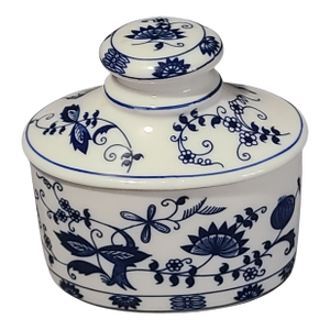 Late 20th Century Vienna Woods Blue & White Fine China Covered Trinket Box