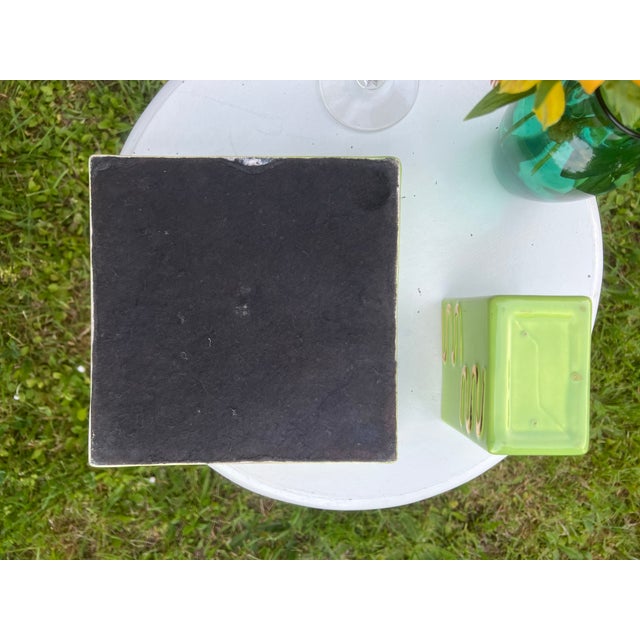 1950s Chartreuse and Gold Serpentine Ceramic Ashtray and Cigarette Box by the Bennetts of California - Set of 2 For Sale In Portland, OR - Image 6 of 7