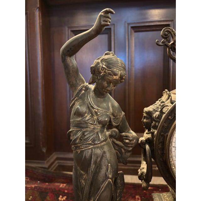 Antique Ansonia Huntress & Fisher Figural Mantel Clock – New York, 1882 [Mr] For Sale In Seattle - Image 6 of 12
