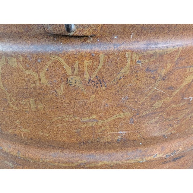 Early 20th Century Antique Victorian Metal Hatbox For Sale - Image 5 of 5