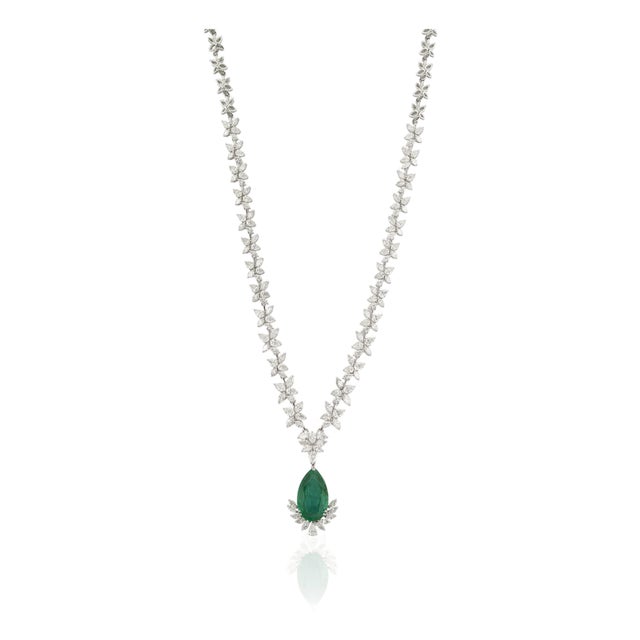 Art Deco Pear Drop 9.81ct Emerald & 12.19ct Diamond Designer Necklace in 14k White Gold For Sale