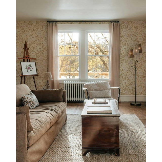 Not Yet Made - Made To Order Annabelle Wallpaper in Antique Blush – Traditional, Made to Order For Sale - Image 5 of 6