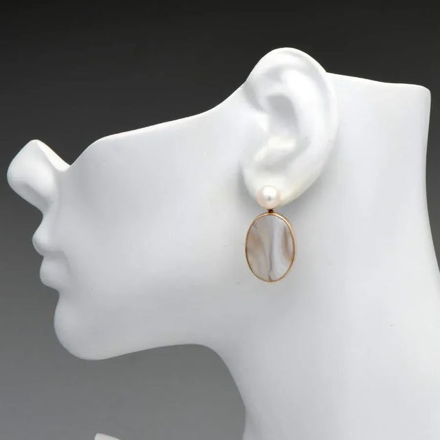 Contemporary 14KY Agate Slice & Cultured Pearl Earrings, 2 pieces For Sale - Image 3 of 3