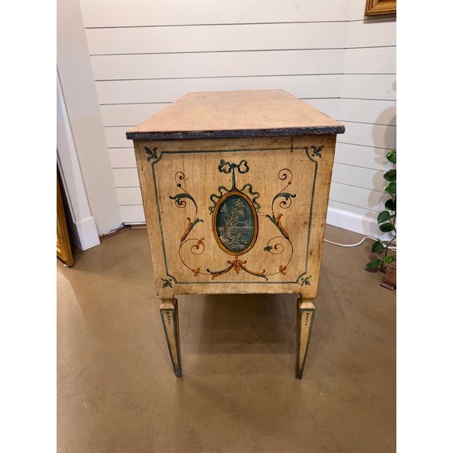 19th Century Venetian Chest of Drawers For Sale - Image 11 of 18
