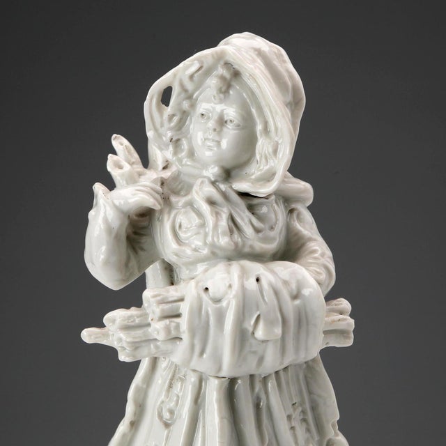 Porcelain Figurine from Capodimonte For Sale - Image 6 of 10