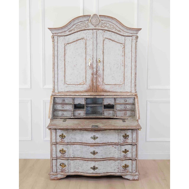 18th Century Danish Rococo Secretary with Serpentine Front, circa 1760 For Sale In Atlanta - Image 6 of 12