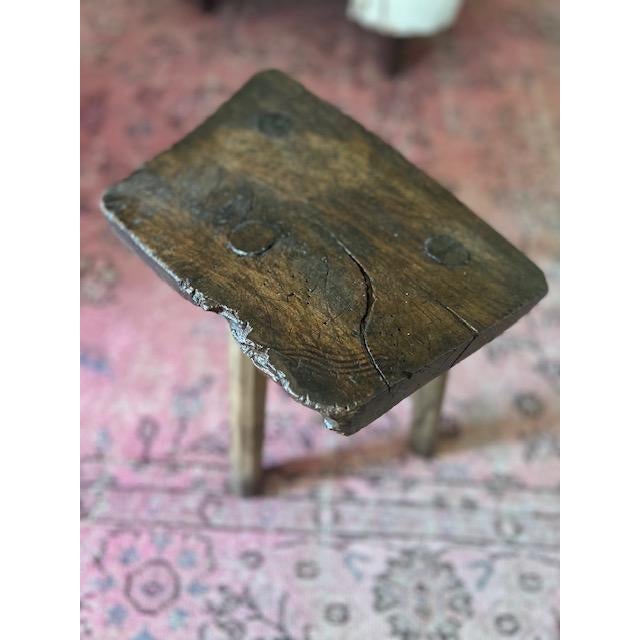 Wood Early 19th Century Antique English Oak and Chestnut Milking Stool For Sale - Image 7 of 8