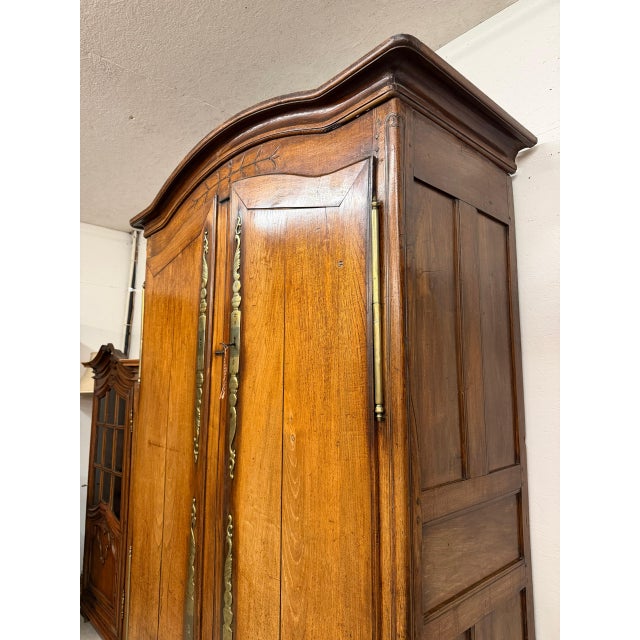 18th Century Country French Louis XV Style Chestnut Armoire With Bonnet Top, Circa 1790 For Sale - Image 4 of 14