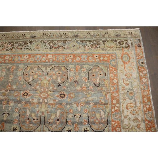 Early 20th Century Spiral Motif Antique Persian Malayer Rug no. j5270 For Sale - Image 5 of 14