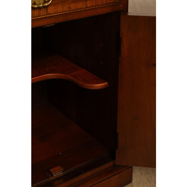 Wood Henredon 18th Century Portfolio Georgian Style Walnut Server For Sale - Image 7 of 18