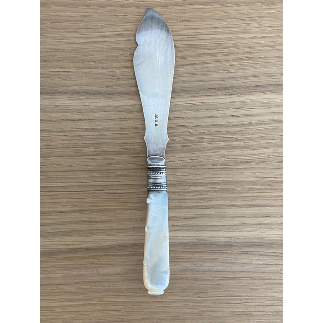 Antique Mother‑of‑Pearl Spoon & Fish Knife Set With Victorian Scrollwork For Sale In San Diego - Image 6 of 9
