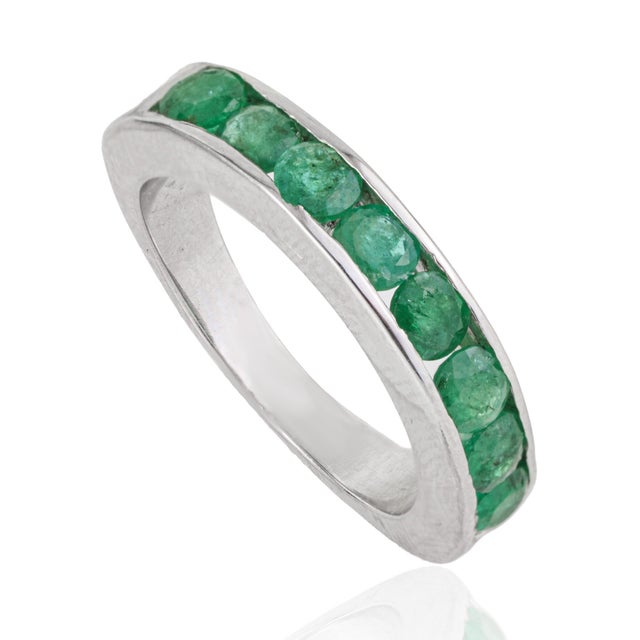 Art Deco Art Deco Style 0.85 Ct Green Emerald Channel Set Half Eternity Band Ring Size 8.5 For Sale - Image 3 of 15