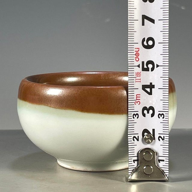 Late 20th Century Chinese Brown & White Glazed Porcelain Tea Cup For Sale - Image 5 of 9