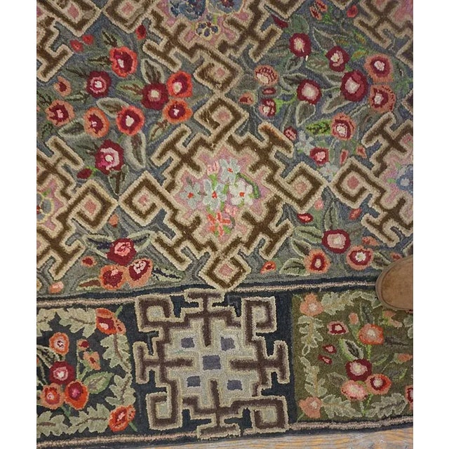 Early 20th Century American Hooked Rug 7' 3" x 9' For Sale - Image 12 of 12