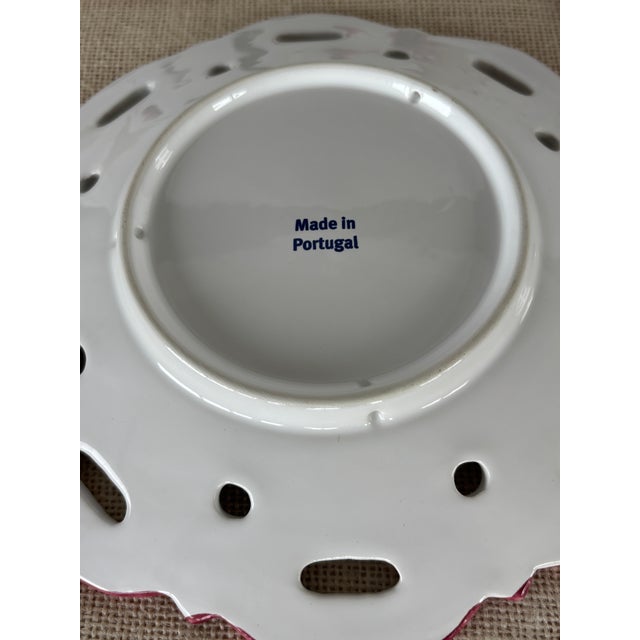 Vintage Hand Painted Pink & White Wall Plate Set by Vestal Alcobaca Portugal For Sale - Image 11 of 11