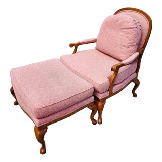 Thomasville French Provincial Louis XV Pink Damask Chair & Ottoman Set For Sale