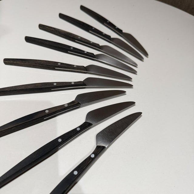 1960s Mid-Century Modern Mac De Luxe Series Steak Knives Japan Stainless Steel Wood - Set of 9 For Sale - Image 4 of 10
