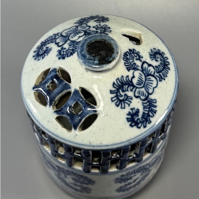 China Vintage Blue‑and‑White Porcelain Hollow‑Out Floral Incense Burner For Sale - Image 4 of 9