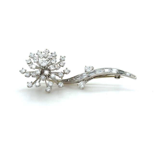 1960s 1960s Attributed to Oscar Heyman, Vintage Platinum and Diamond Flower Brooch For Sale - Image 5 of 7