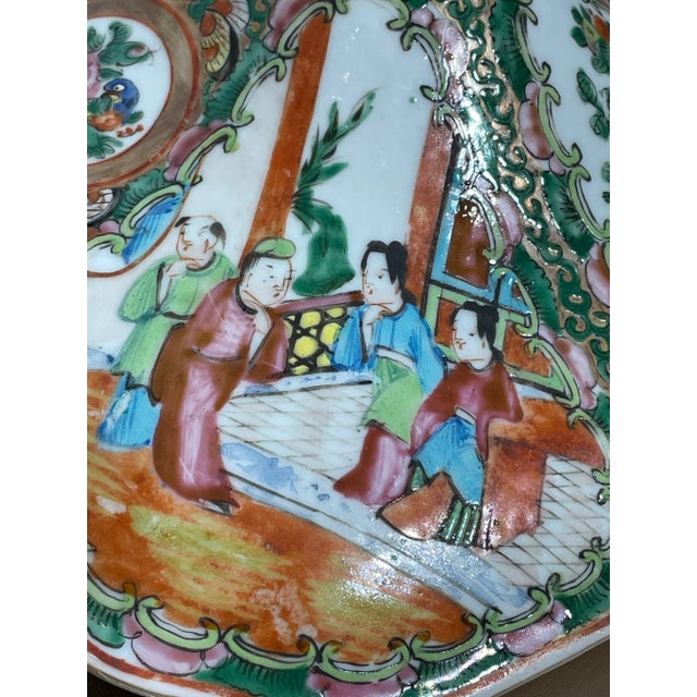 Antique Chinese Porcelain Famille Rose Medallion Tureen For Sale In Los Angeles - Image 6 of 11
