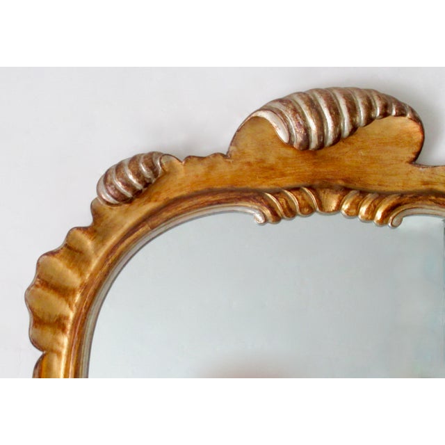 Hollywood Regency Italian Carved, Gilt Wood Silver & Gold Scalloped Shell Motif Mirror For Sale - Image 11 of 18