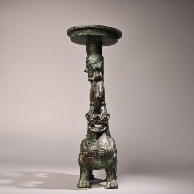 Chinese Vintage Archaic Bronze Human-Form Oil Lamp – Figural Beast Base For Sale - Image 3 of 9