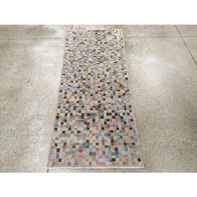 Art Deco Galerie Shabab Collection Mid-20th Century Turkish Anatolian Throw Rug For Sale - Image 3 of 8