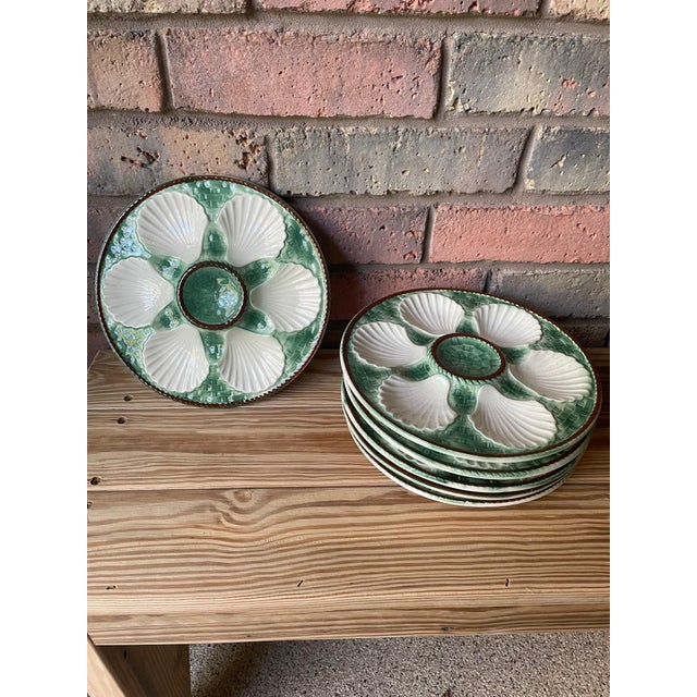 French Longchamp Green and White Majolica Oyster Plate, Circa 1950s For Sale - Image 9 of 9