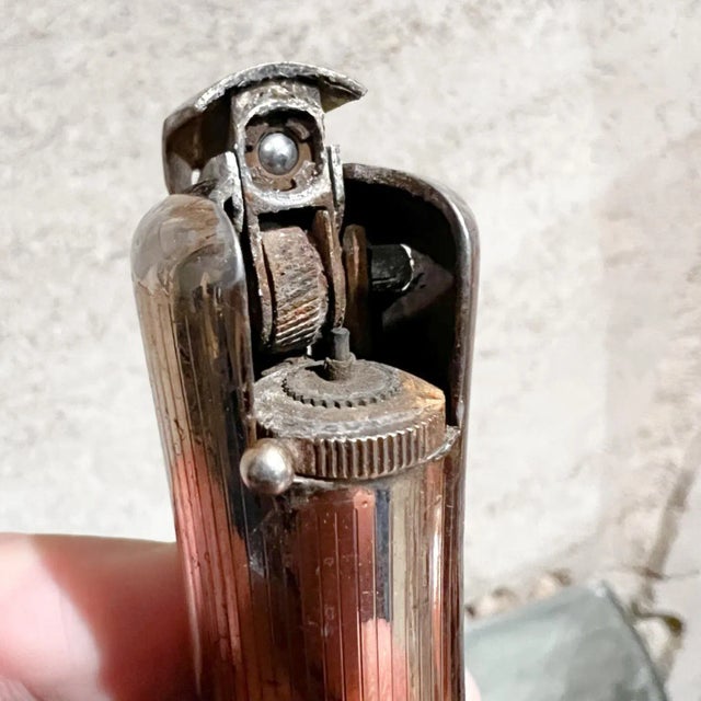 Mid-Century Modern Ronson Limited Vintage Chrome Lighter Tripod Stand England For Sale - Image 10 of 17