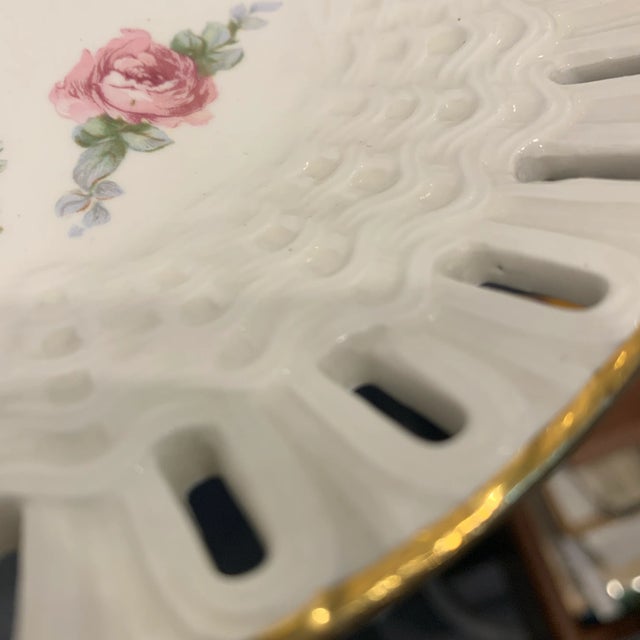 Early 20th Century Delicate Traditional German Pottery Plates- Set of 10 For Sale - Image 11 of 13