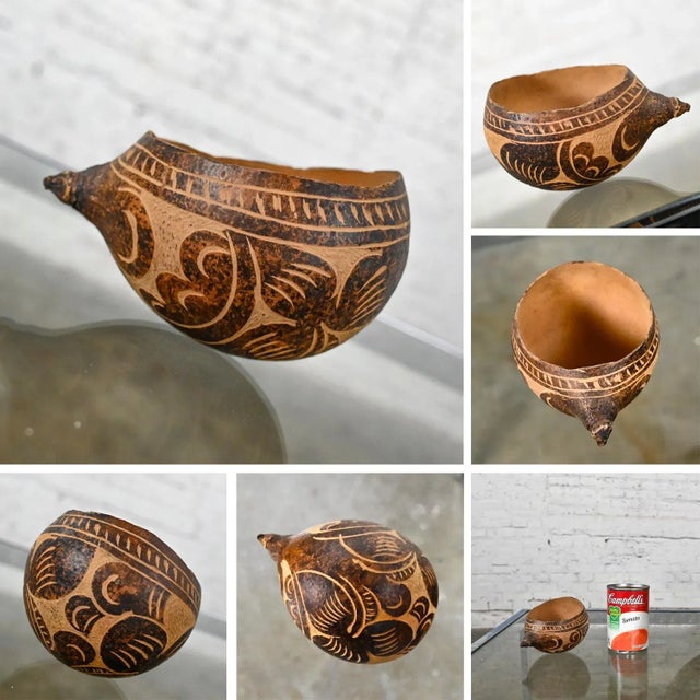 Mid to Late 20th Century South American Tribal Gourd Bowls Hand Carved Floral Details a Pair For Sale - Image 11 of 12