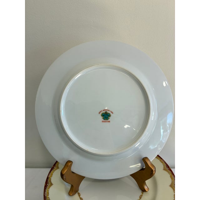 Vintage Mid-Century Modern Meito Celestine Red and Gold Dinner Plates – Set of 12 For Sale - Image 10 of 11